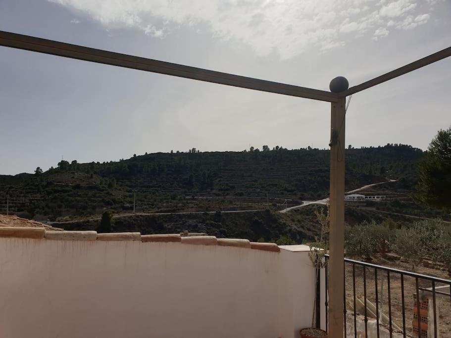 Casa Arriba Village House In Zarra Exterior foto
